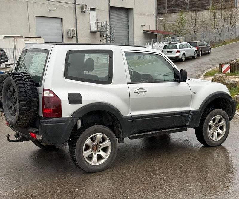 Gebraucht Mitsubishi Pajero 160 PS (117 kW) 2003 Silber SUV