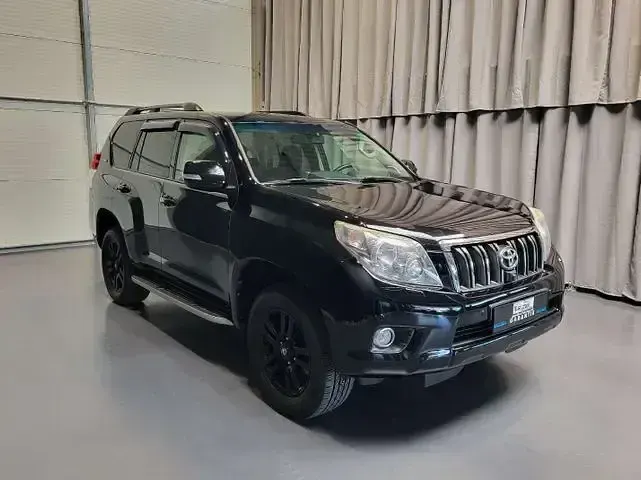 Gebraucht Toyota Land Cruiser Executive 190 PS (139 kW) 2010 Deep titanium SUV
