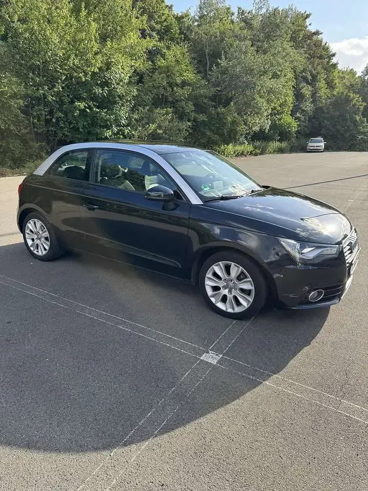 Gebraucht Audi A1 Attraction 122 PS (89 kW) 2013 Kleinwagen