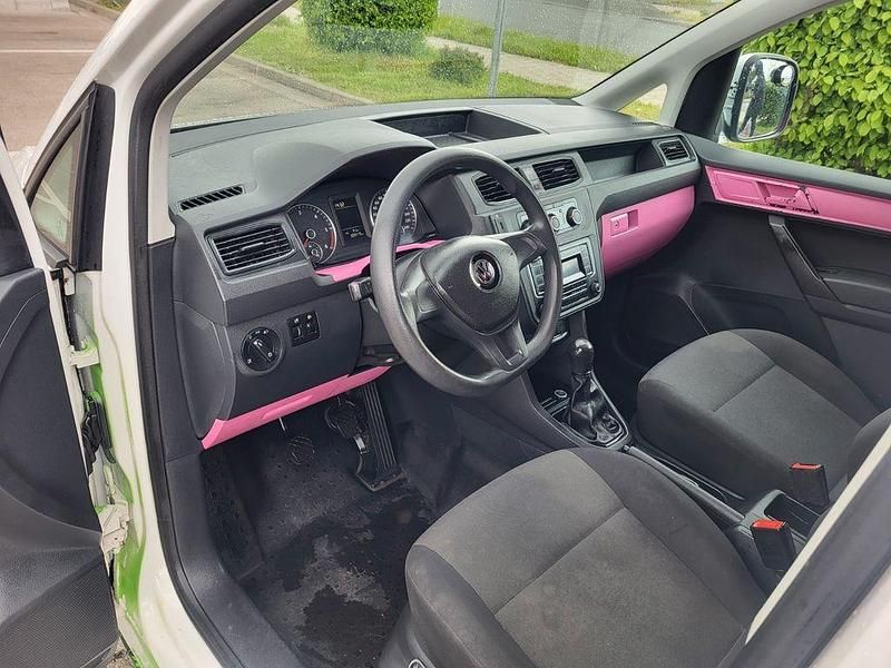 Gebraucht VW Caddy 102 PS (75 kW) 2018 Weiß Van / Kleinbus