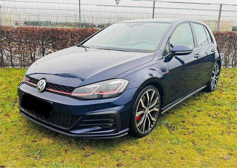 Blau Gebraucht 2018 VW Golf VII GTI Limousine | 16.490 € (Fairer Preis) - Bild 1/4