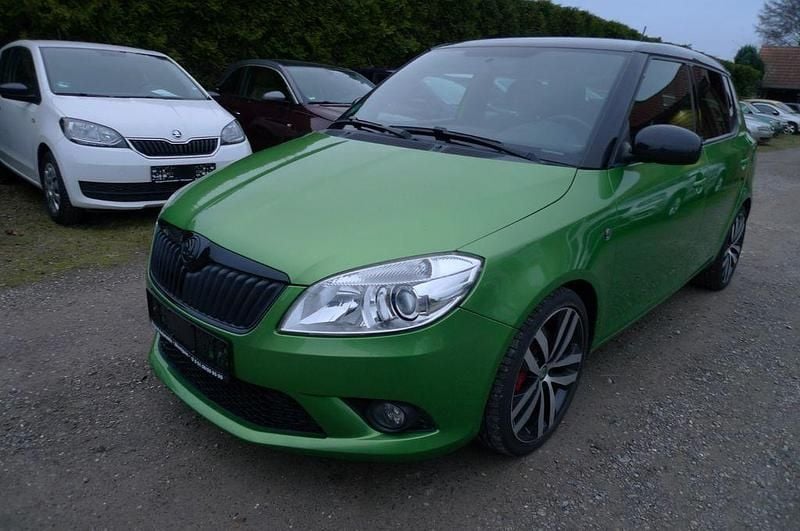 Gebraucht Skoda Fabia RS 212 PS (155 kW) 2011 Grün Limousine