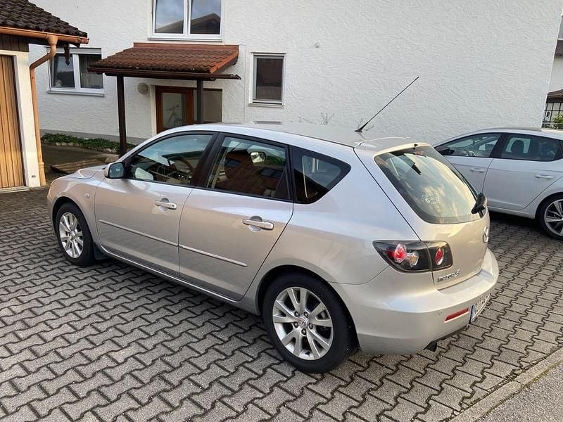 Gebraucht Mazda 3 101 PS (74 kW) 2008 Silber Limousine