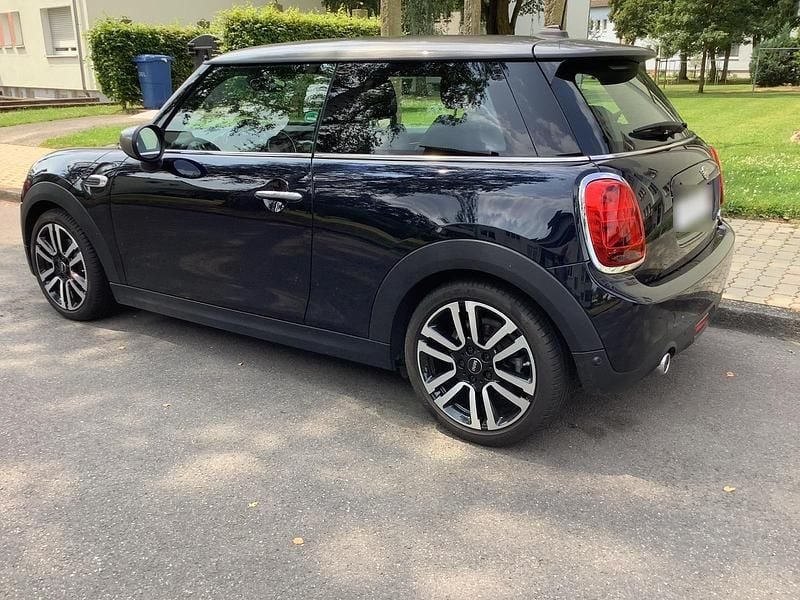 Gebraucht Mini Cooper Chili 136 PS (100 kW) 2019 Schwarz Kleinwagen