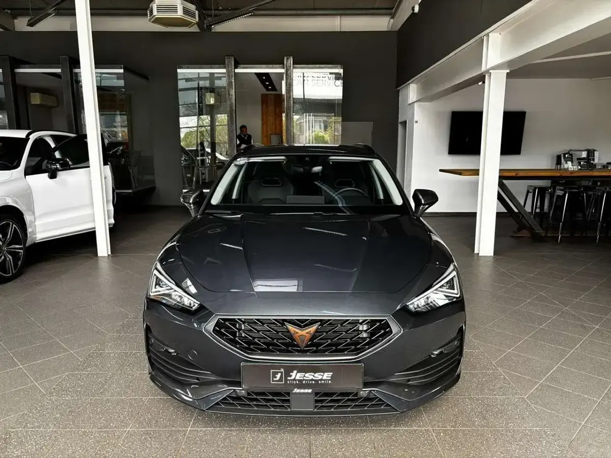 Usata Cupra Leon 204 CV (150 kW) 2024 Grigio Station wagon