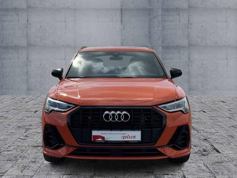 Gebraucht Audi Q3 S-Line 245 PS (180 kW) 2024 Pulsorange SUV