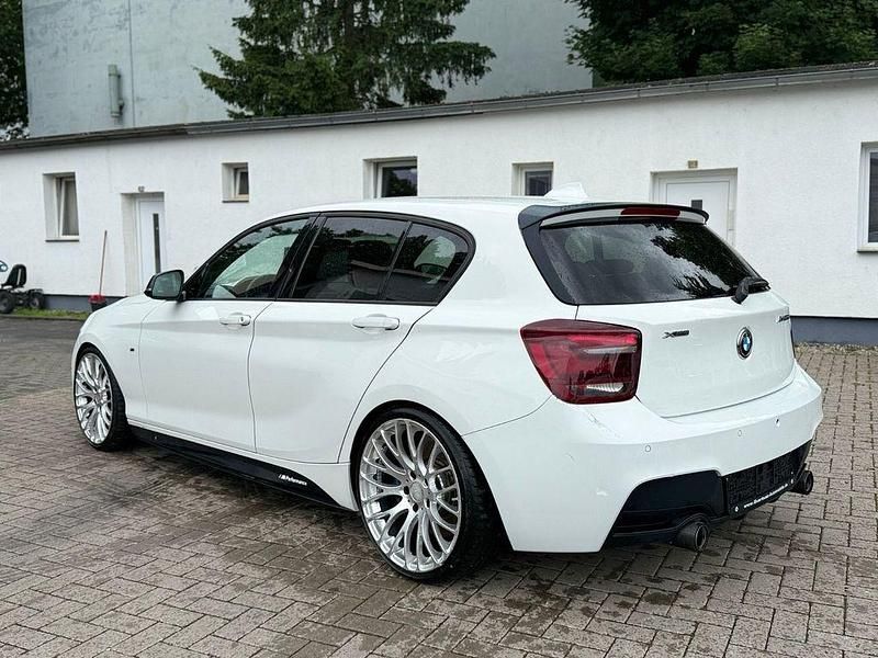 Gebraucht BMW 135 Performance 320 PS (235 kW) 2014 Weiß Kleinwagen
