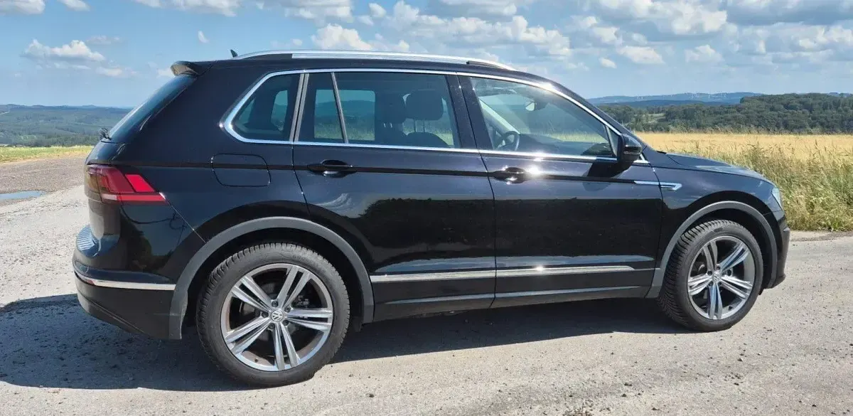 Gebraucht VW Tiguan Comfortline 131 PS (96 kW) 2019 Schwarz SUV