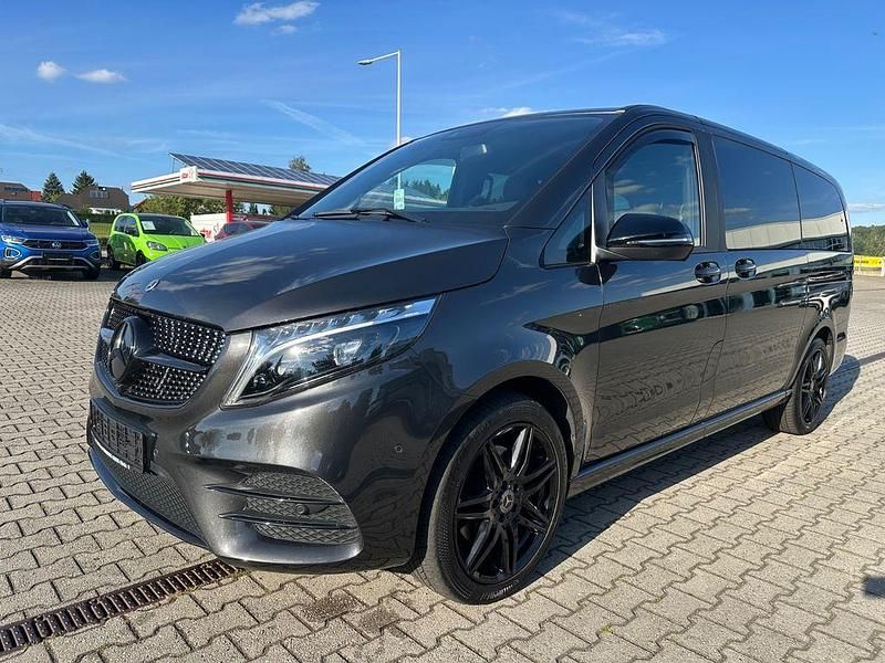 Gebraucht Mercedes V300 Edition 237 PS (174 kW) 2023 Grau Van / Kleinbus