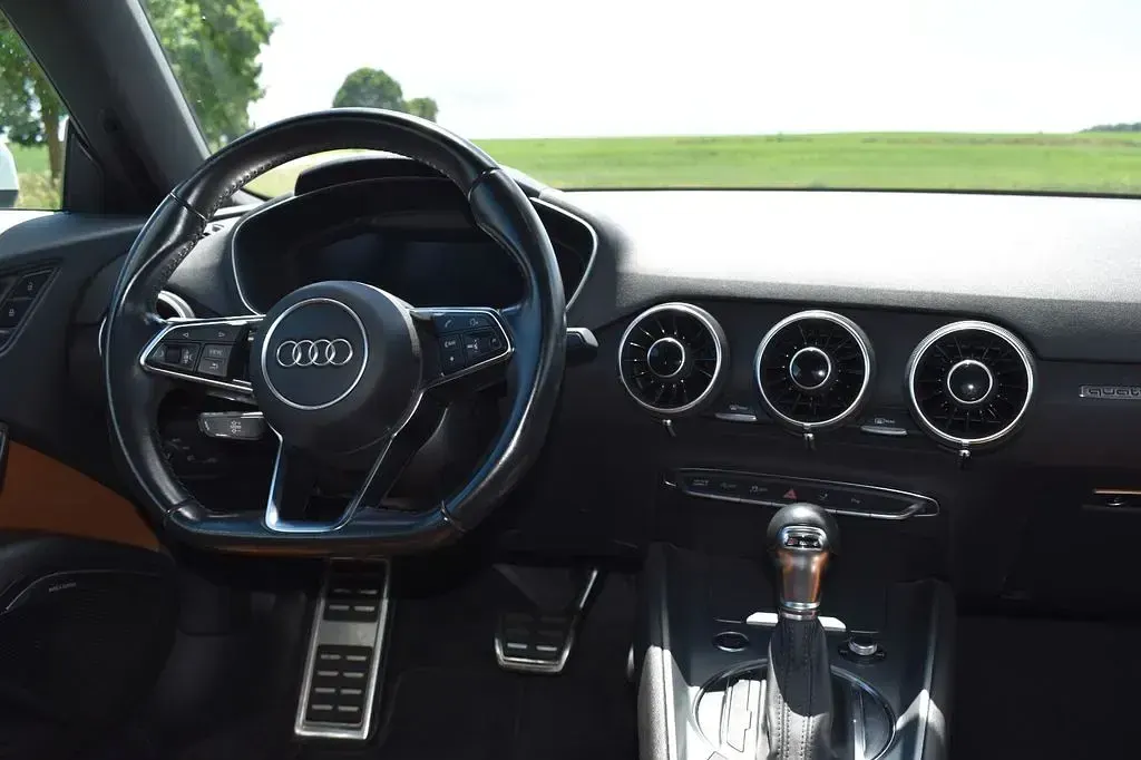 Gebraucht Audi TT Sport 230 PS (169 kW) 2014 Weiß Coupé