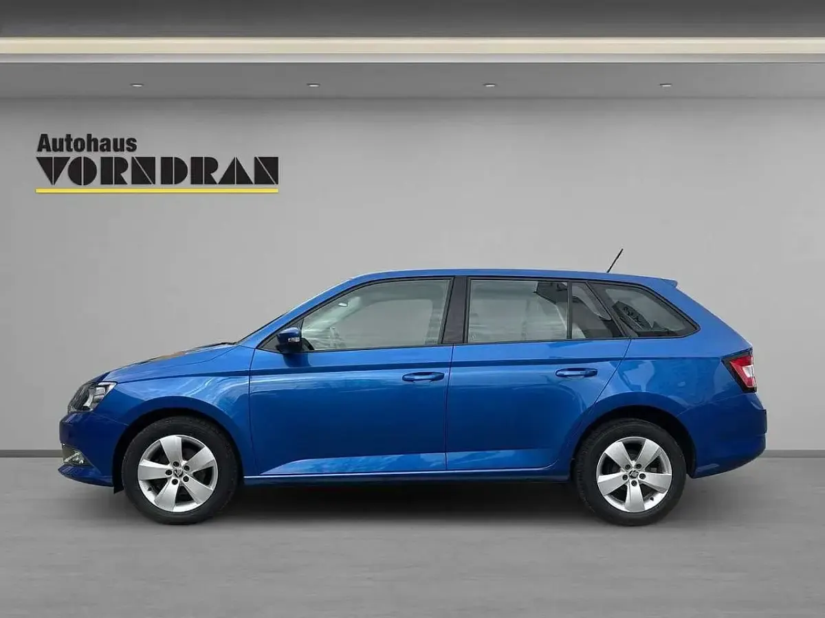 Gebraucht Skoda Fabia Ambition 95 PS (69 kW) 2018 Blau Kleinwagen