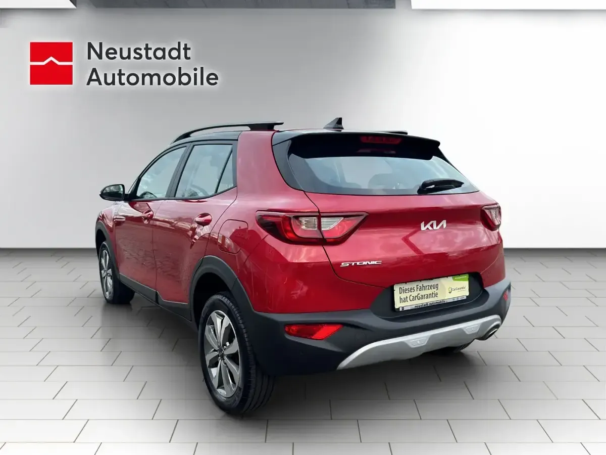 Gebraucht Kia Stonic Vision 101 PS (74 kW) 2023 Signalrot netallic SUV