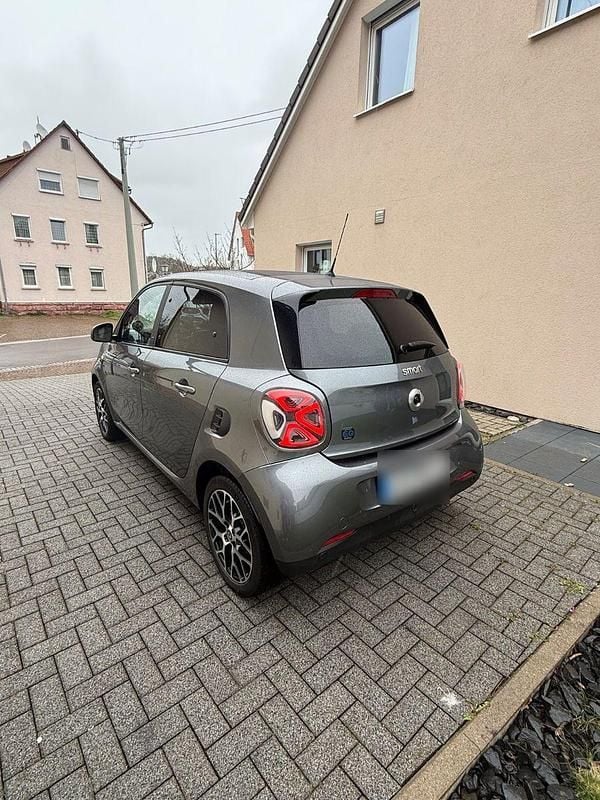 Gebraucht Smart ForFour Electric Drive Prime 60 kW (82 PS) 2020 Grau Kleinwagen