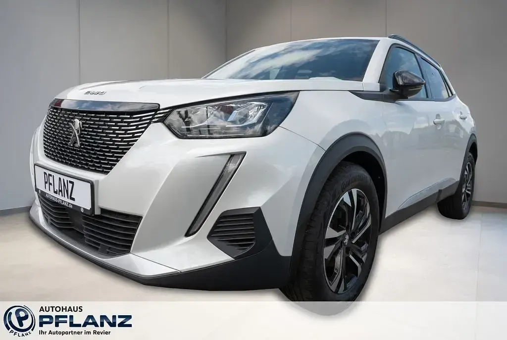 Gebraucht Peugeot 2008 Allure 131 PS (96 kW) 2023 SUV