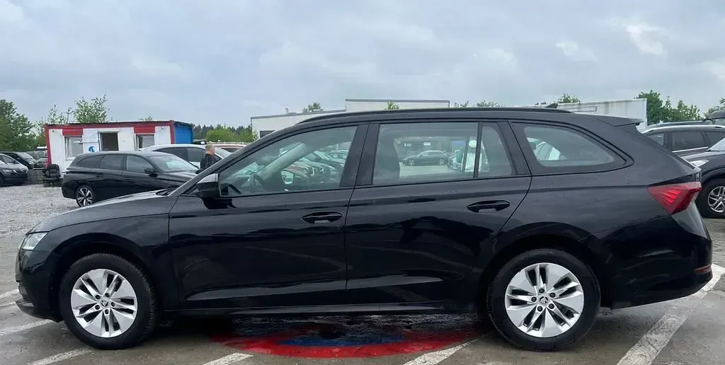 Gebraucht Skoda Octavia Ambition 150 PS (110 kW) 2023 Schwarz Kombi