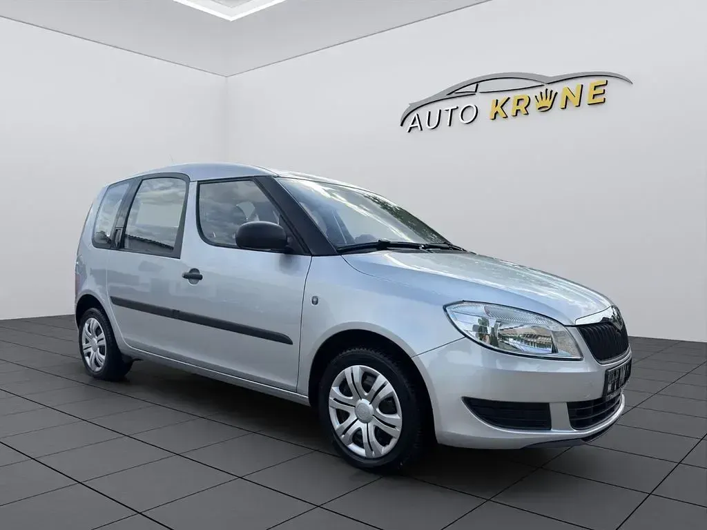 Gebraucht Skoda Roomster Plus Edition 86 PS (63 kW) 2010 Silber Van / Kleinbus