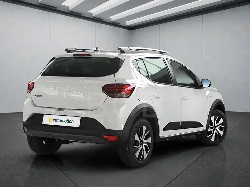 Gebraucht Dacia Sandero Stepway 91 PS (66 kW) 2025 Weiß Kleinwagen