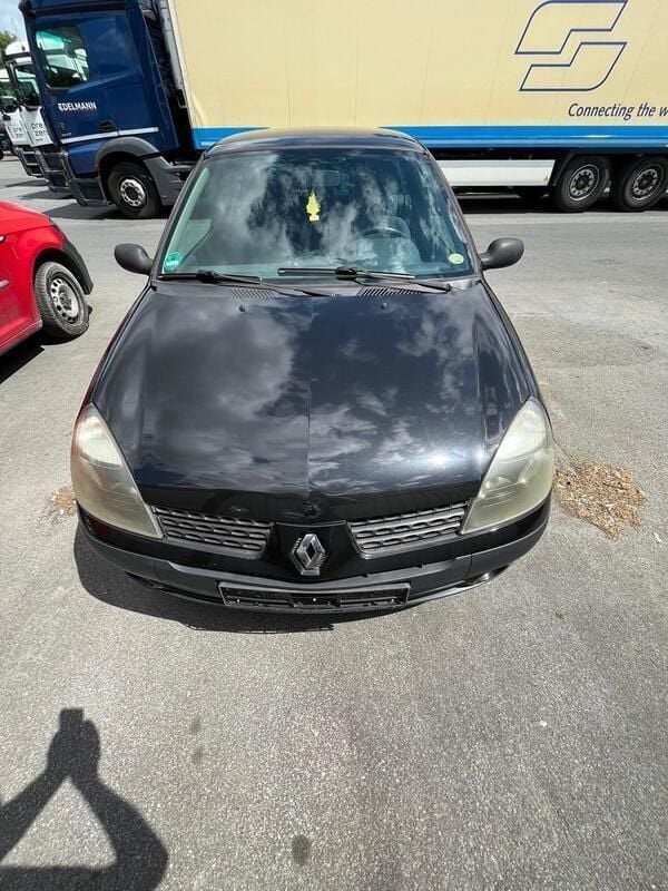 Schwarz Gebraucht 2003 Renault Clio II Kleinwagen | 300 € - Bild 1/4