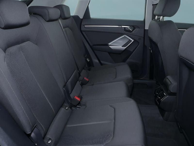 Gebraucht Audi Q3 150 PS (110 kW) 2022 Grau SUV