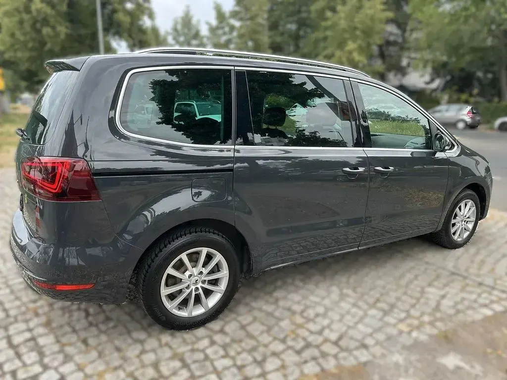 Gebraucht Seat Alhambra XCELLENCE 150 PS (110 kW) 2020 Uranogrey Van / Kleinbus