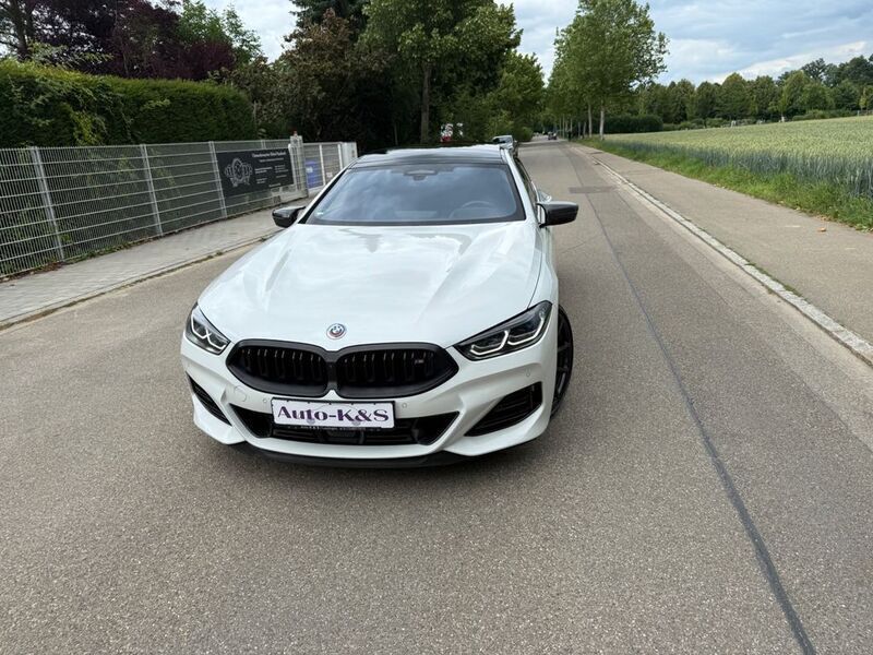 Weiß Gebraucht 2022 BMW M850 Performance Coupé | 66.900 € (Teuer) - Bild 1/4