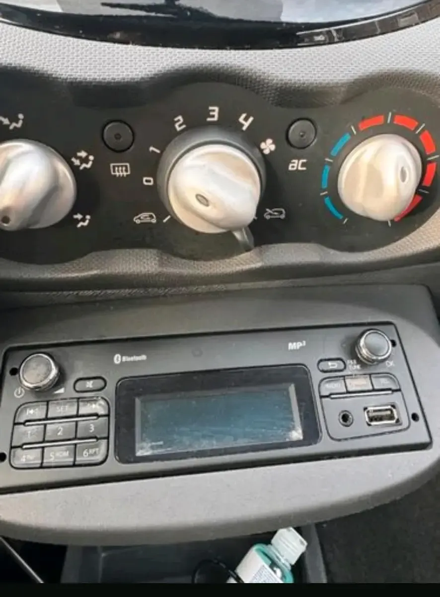 Usata Renault Twingo 75 CV (55 kW) 2013 Viola Utilitaria