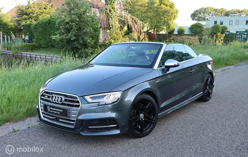 Grau Gebraucht 2019 Audi S3 Cabriolet Sport Cabrio | 33.995 € (Etwas zu teuer) - Bild 1/4