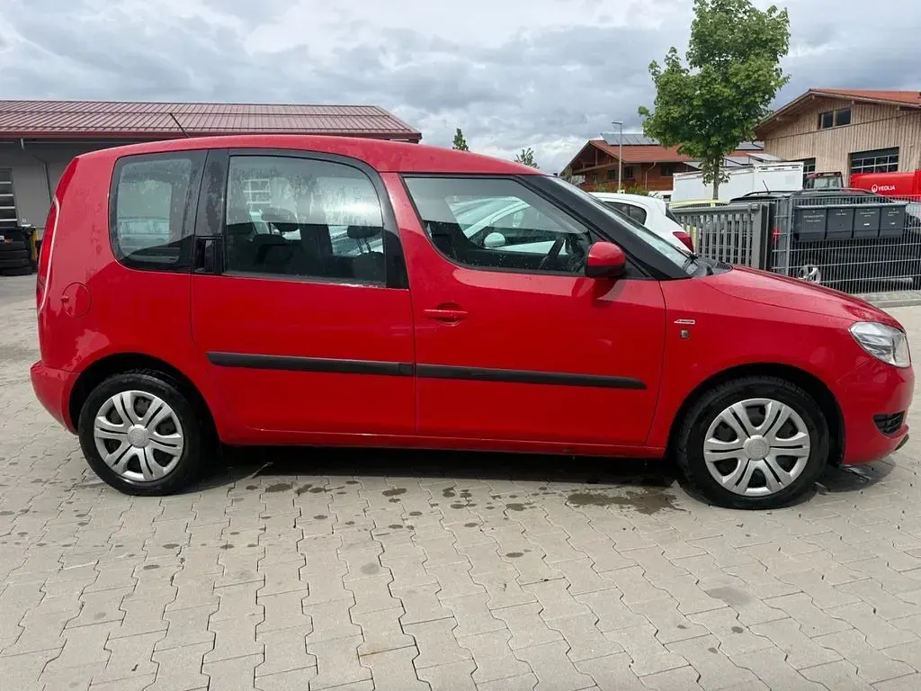 Gebraucht Skoda Roomster Style 105 PS (77 kW) 2011 Rot Van / Kleinbus