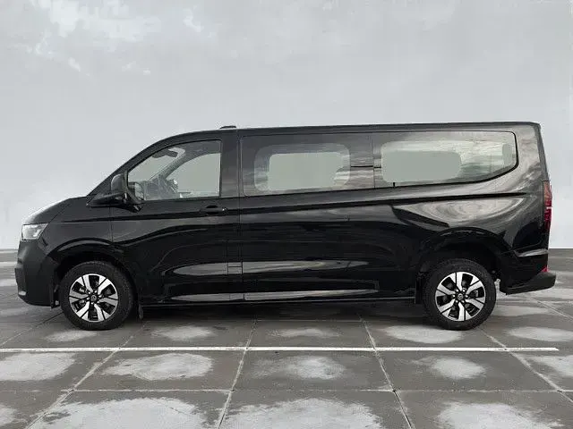 Gebraucht VW Caravelle 150 PS (110 kW) 2025 Schwarz Van