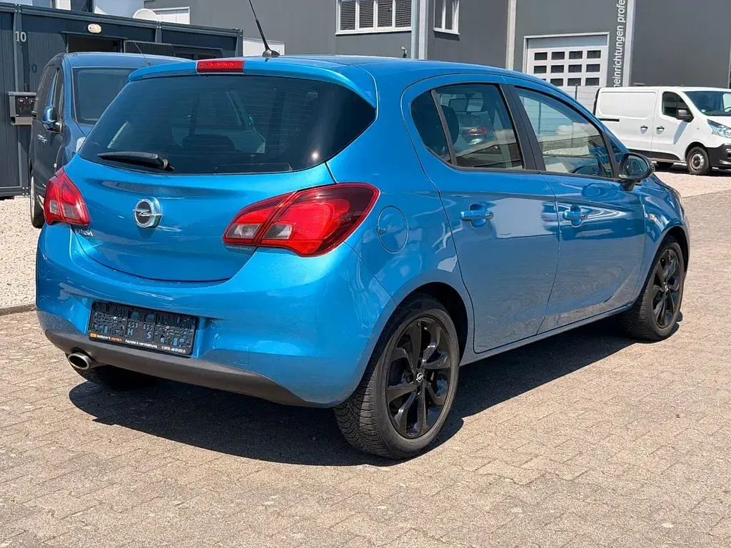 Gebraucht Opel Corsa Color Edition 90 PS (66 kW) 2017 Arktis blau (m2) Kleinwagen