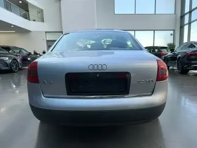 Usata Audi A6 110 CV (80 kW) 1997 Argento Berlina