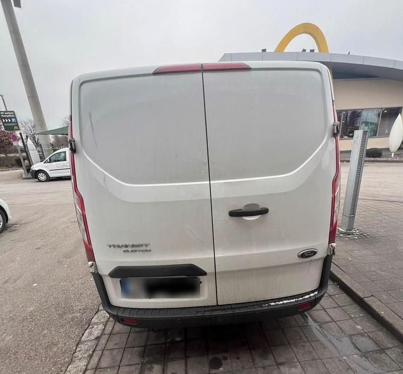 Gebraucht Ford Transit 125 PS (91 kW) 2016 Weiß Van / Kleinbus