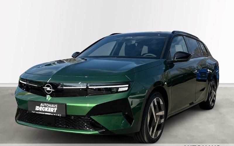 Neu Opel Astra Ultimate 114 kW (156 PS) 2026 Gruen Kombi
