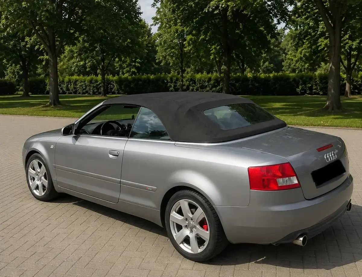 Gebraucht Audi Cabriolet 163 PS (119 kW) 2004 Grau Cabrio