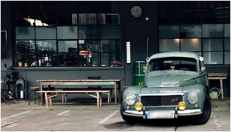 Grün Gebraucht 1960 Volvo PV544 Limousine | 26.900 € - Bild 1/4