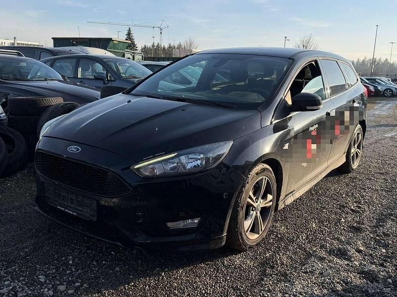 Gebraucht Ford Focus 150 PS (110 kW) 2018 Schwarz Kombi