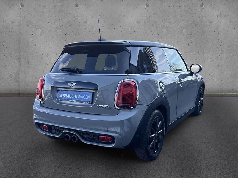 Gebraucht Mini Cooper S Chili 192 PS (141 kW) 2017 Grau Kleinwagen