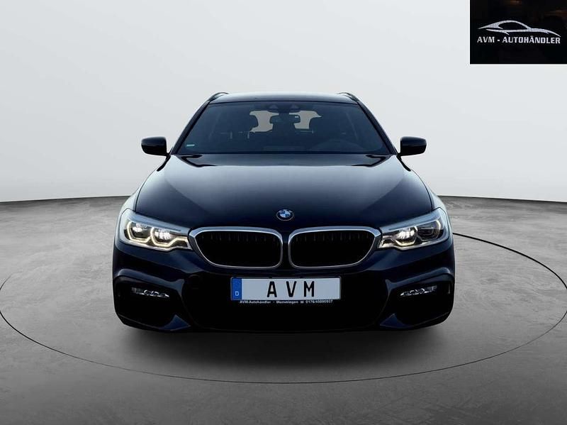 Gebraucht BMW 520 M Sport 190 PS (139 kW) 2017 Carbonschwarz metallic Kombi