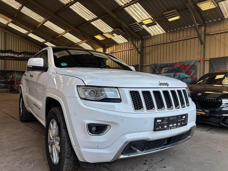 Gebraucht Jeep Grand Cherokee Overland 250 PS (183 kW) 2016 Weiß SUV