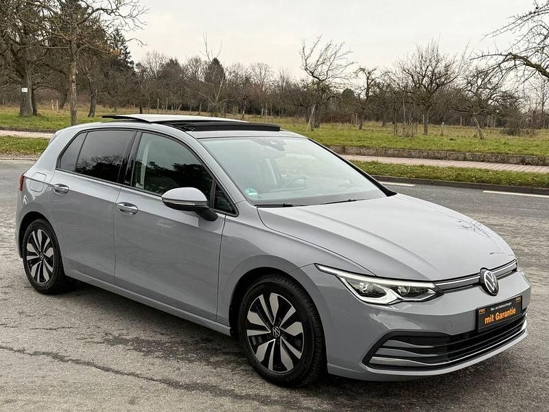 Gebraucht VW Golf VIII Move 150 PS (110 kW) 2024 Grau Limousine