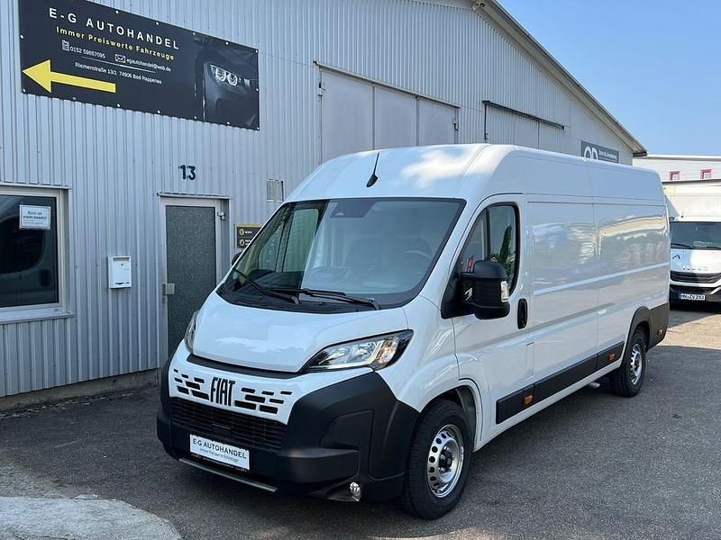 Weiß Gebraucht 2024 Fiat Ducato Van | 31.590 € (Fairer Preis) - Bild 1/4