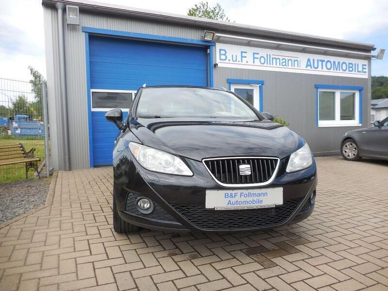 Schwarz Gebraucht 2011 Seat Ibiza ST Copa Kombi | 6.490 € (Etwas zu teuer) - Bild 1/4