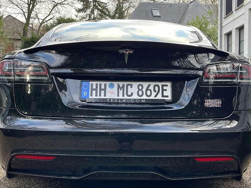 Usado Tesla Model S Plaid 750 kW (1020 CV) 2023 Negro Utilitario