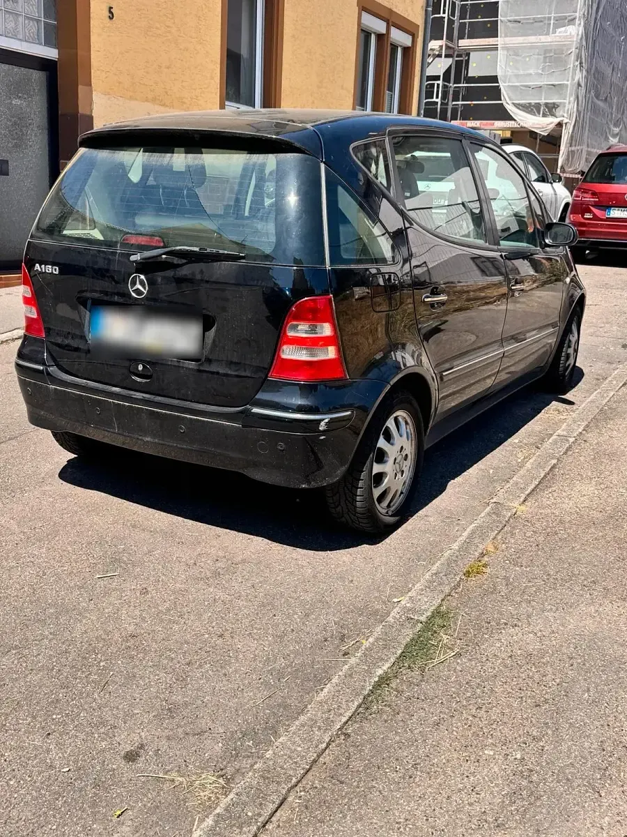 Gebraucht Mercedes A160 Elegance 101 PS (74 kW) 2002 Schwarz Kleinwagen
