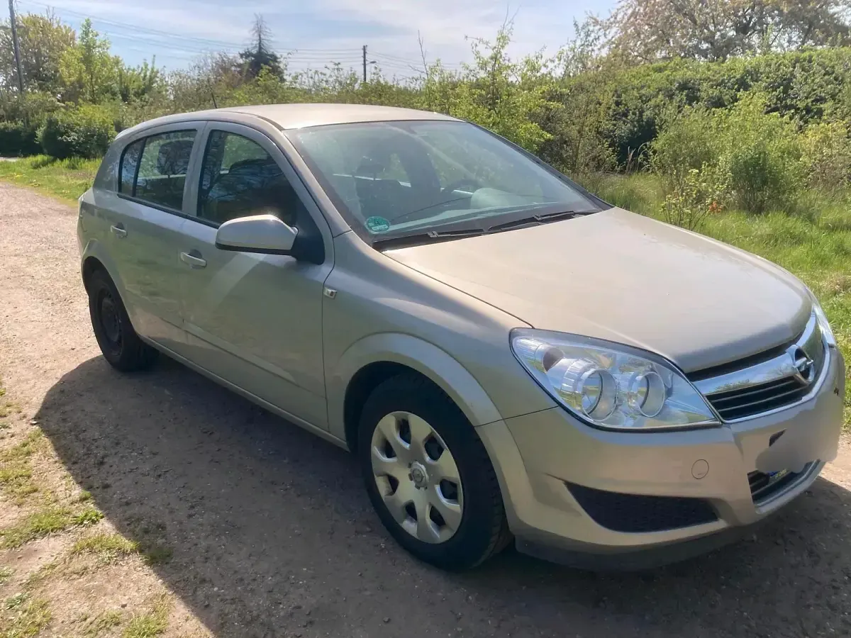 Usata Opel Astra 2009 Argento Utilitaria