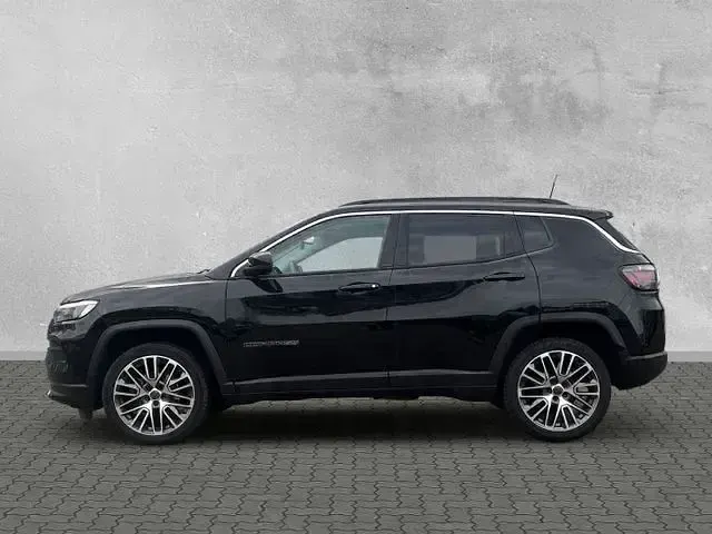 Occasion Jeep Compass Limited 131 ch (96 kW) 2024 Noir SUV