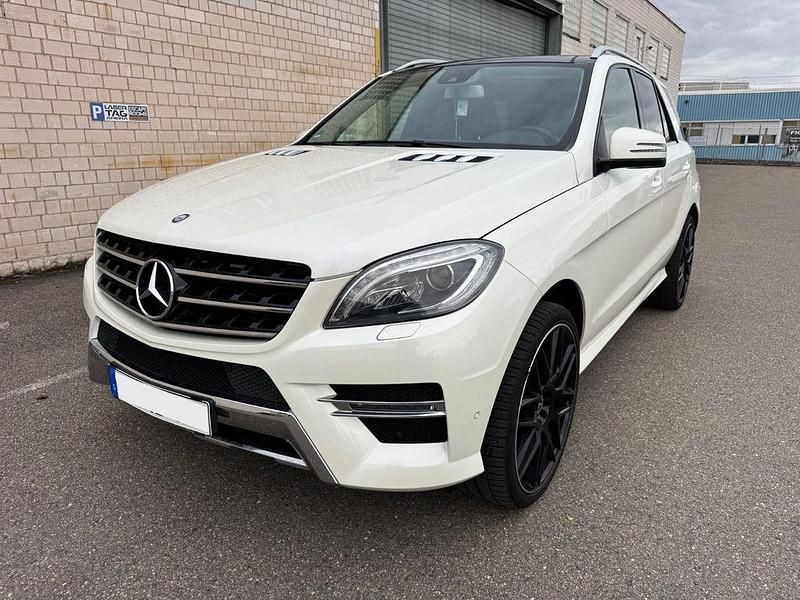 Gebraucht Mercedes ML350 258 PS (189 kW) 2013 Weiß SUV