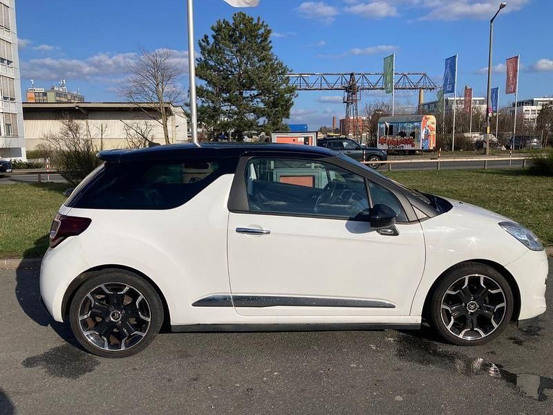 Gebraucht Citroën DS3 Sport Chic 114 PS (83 kW) 2013 Weiß Kleinwagen