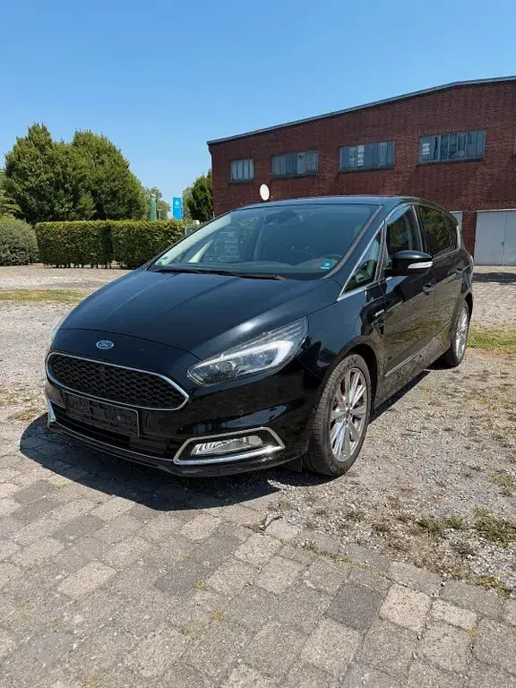 Gebraucht Ford S-MAX Vignale 209 PS (153 kW) 2017 Schwarz Van / Kleinbus