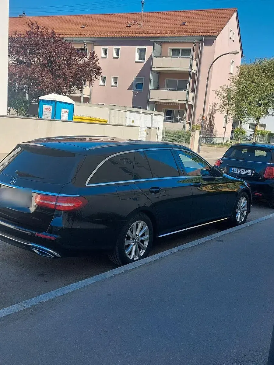 Gebraucht Mercedes 220 194 PS (142 kW) 2018 Schwarz Kombi